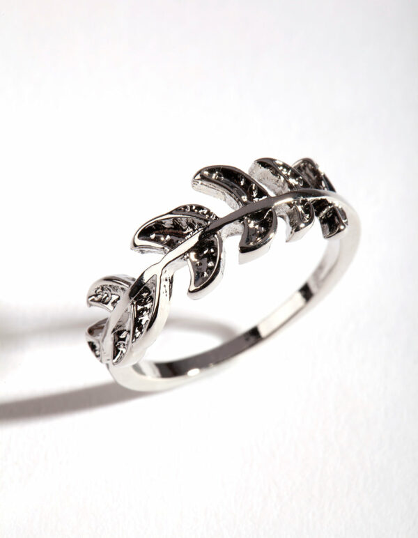 Rhodium Leaf Ring