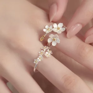 Fashion  Flower Ring Shining Charm Exquisite Flower Ring