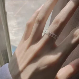 Fashion  Simple Modeling Ring Charming Elegant All Match Women's Ring
