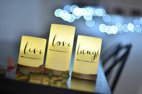 GlowLine Candle